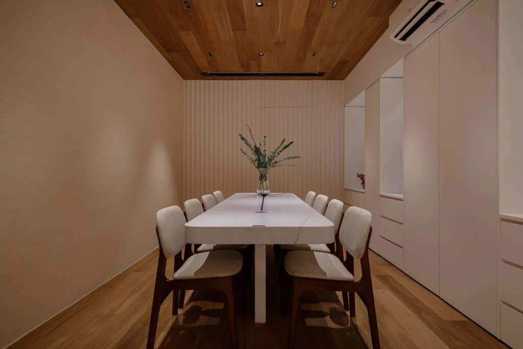 Money spent on feature walls instead of essential lighting and storage design